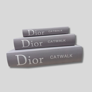 كتب ديكور Dior